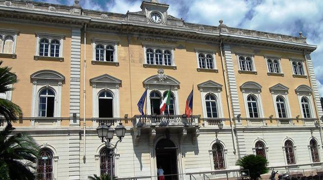 Comuni di #Alassio e #Carcare. Il Tribunale di Genova ordina di revocare le due delibere discriminatorie contro migranti e senza dimora.